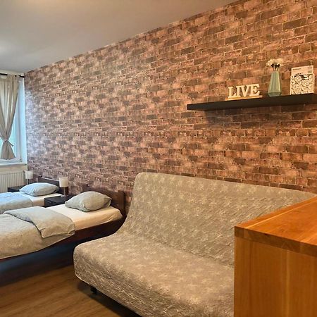 Zizkov Cosy Studio Apartments Praga Esterno foto